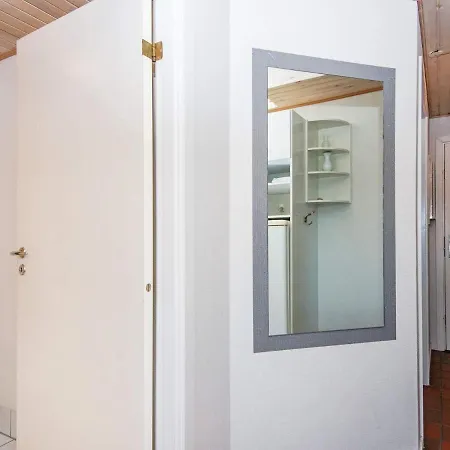 דירה 6 Person In Fan By Traum *